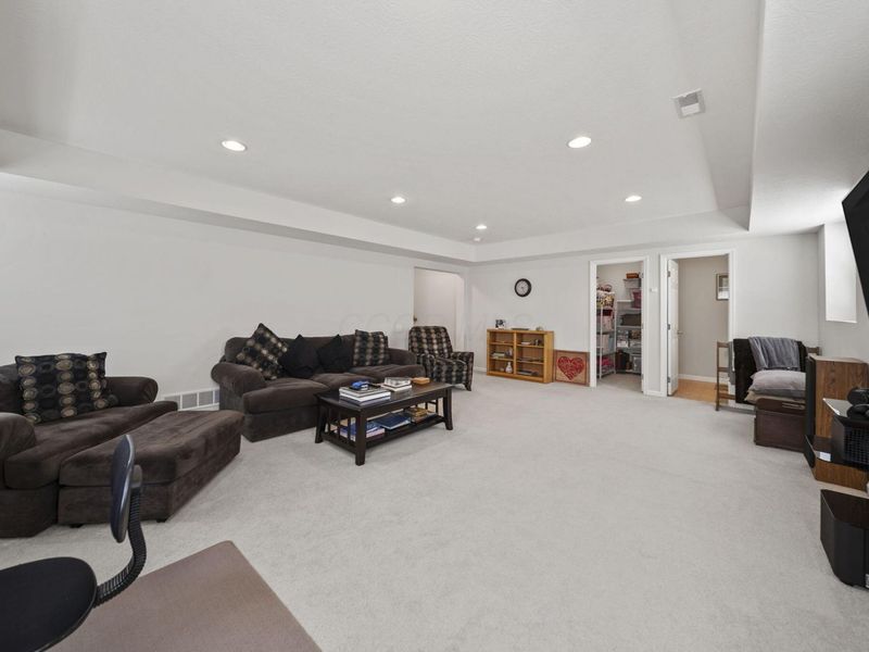 8302 Danbridge Way, Westerville, OH 43082 Photo 67