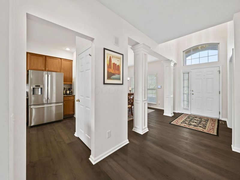 8302 Danbridge Way, Westerville, OH 43082 Photo 8