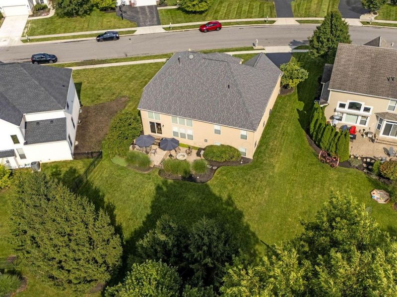 8302 Danbridge Way, Westerville, OH 43082 Photo 92