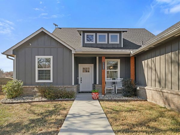 11845 Oak Ridge Drive , Kingston, OK 73439