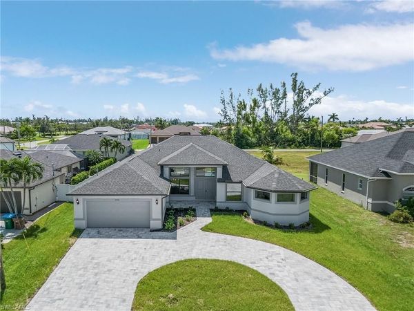 3548 Ceitus PKWY , CAPE CORAL, FL 33991