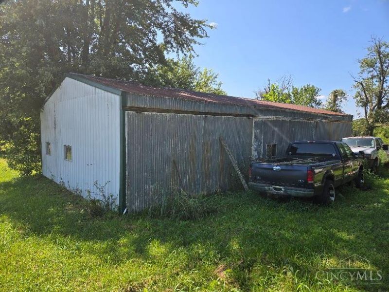 15290 St Rt 124, Brushcreek Township, OH 45133 Photo 2