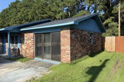 5718 Dogwood Circle photo 4