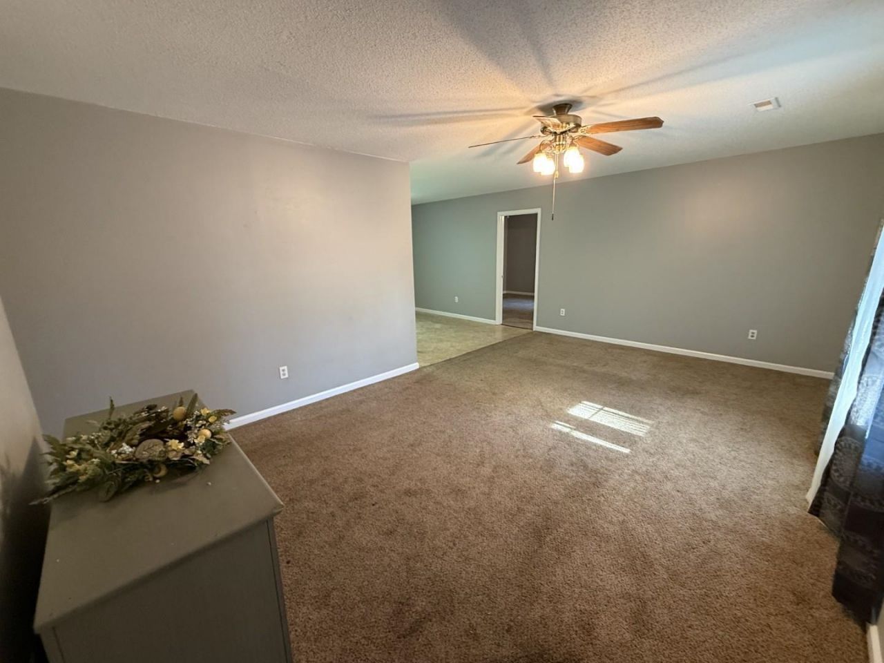 5718 Dogwood Circle Photo 8