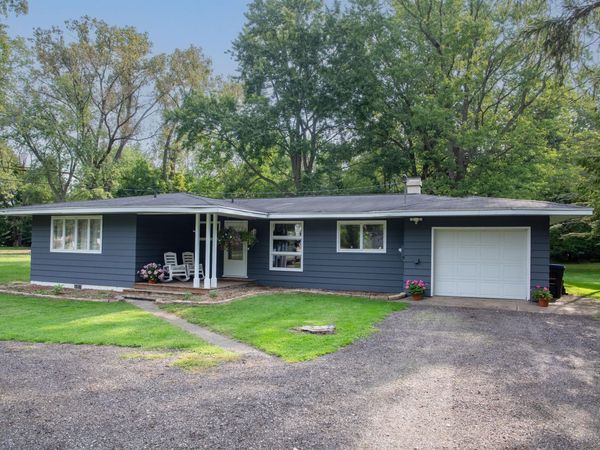 10163 Baldwin Road, Bridgman, MI 49106