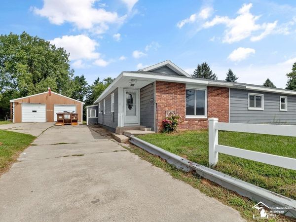 17800 Lulu Road, Petersburg, MI 49270