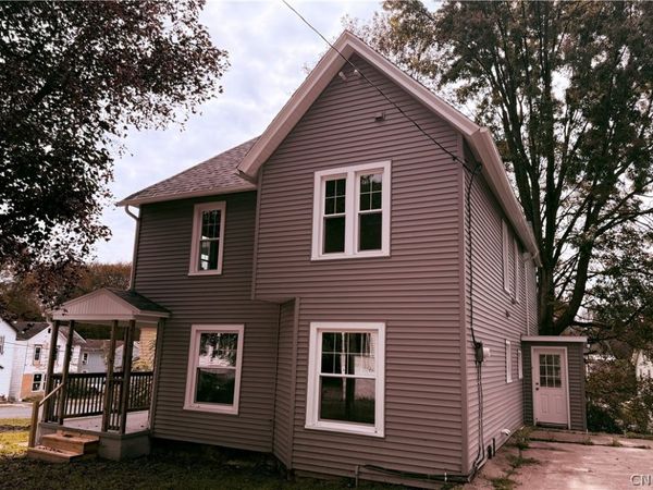 20 Barber Street, Auburn, NY 13021