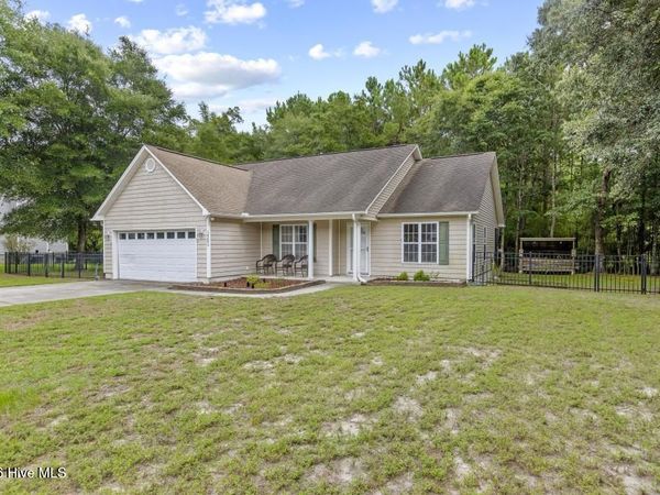 1731 Chadwick Shores Drive , Sneads Ferry, NC 28460