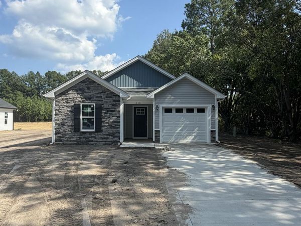 310 E Howard Street , Roseboro, NC 28382