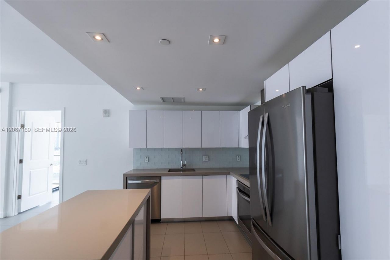 1600 NE 1st Ave , Unit 1420, Miami, FL 33132 Photo