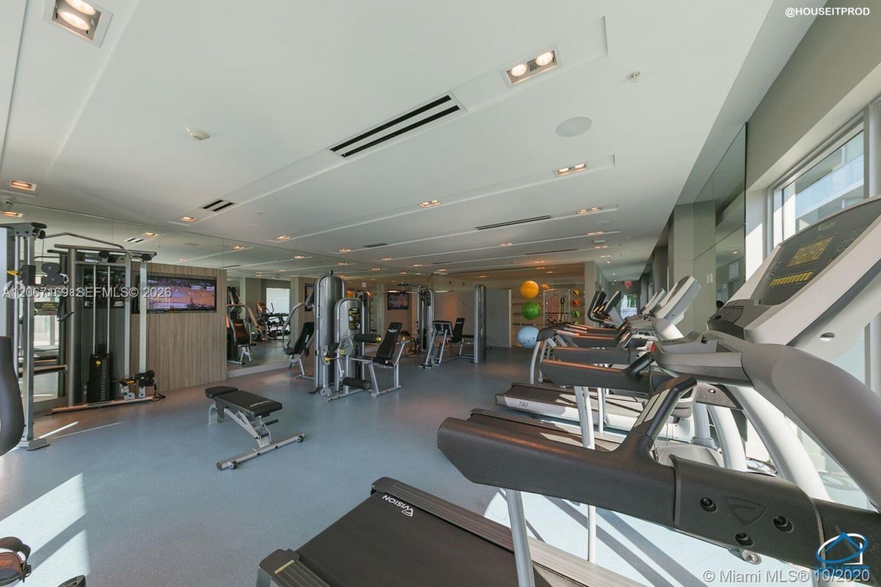 1600 NE 1st Ave , Unit 1420, Miami, FL 33132 Photo