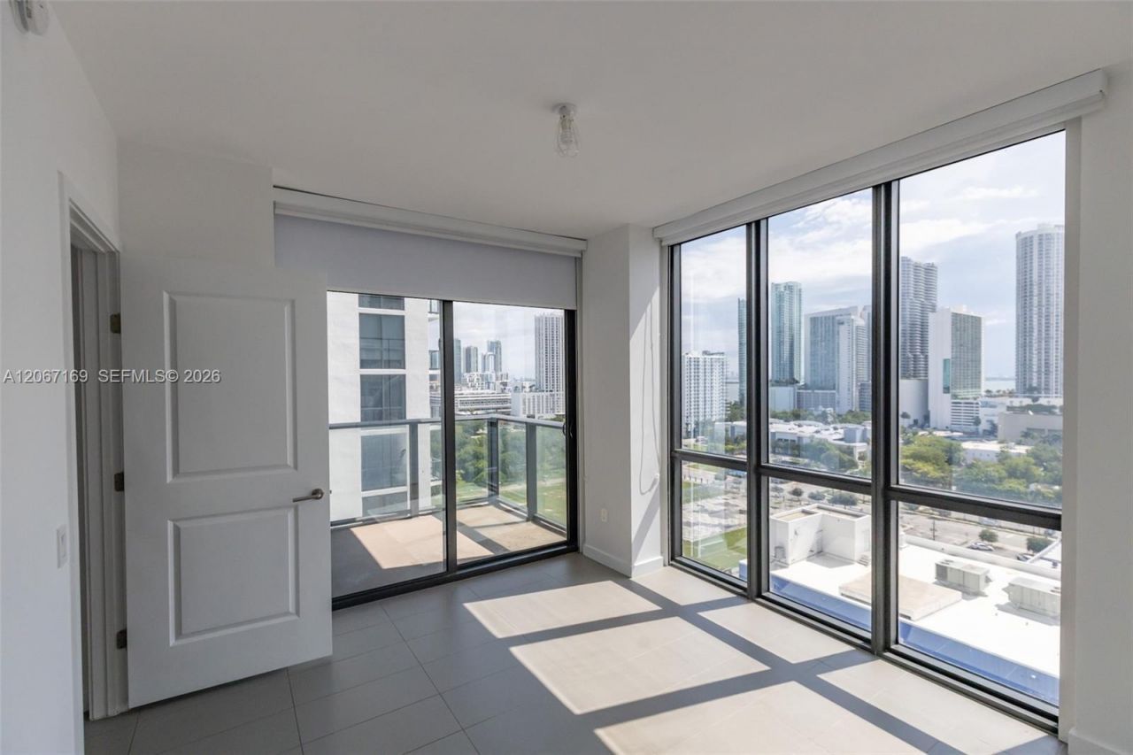 1600 NE 1st Ave , Unit 1420, Miami, FL 33132 Photo