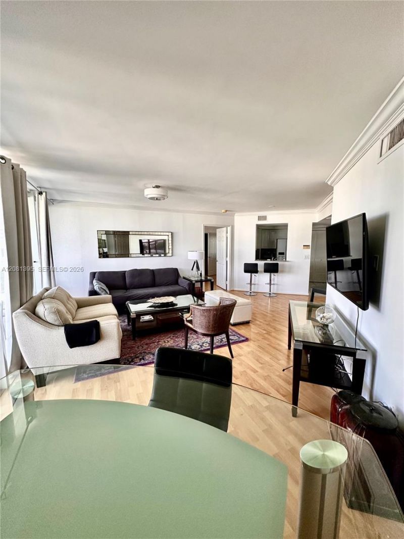 6301 Collins Ave, Unit 806, Miami Beach, FL 33141 Photo