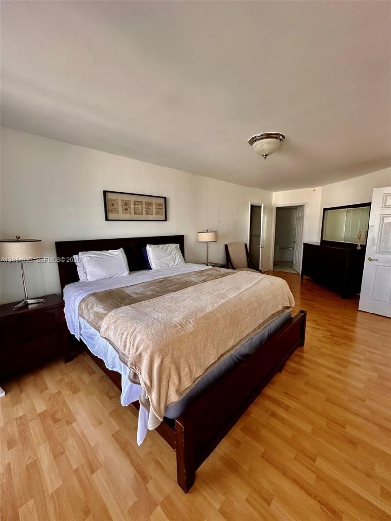 6301 Collins Ave, Unit 806, Miami Beach, FL 33141 Photo