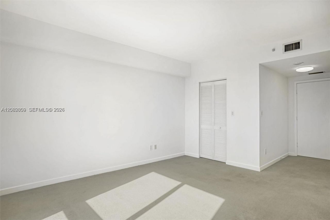 325 NE Biscayne Blvd, Unit 1923, Miami, FL 33131 Photo