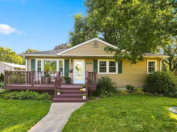 3326 10th Street, East Moline, IL 61244
