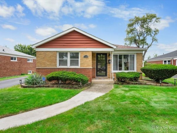 17206 Highland Avenue , Hazel Crest, IL 60429