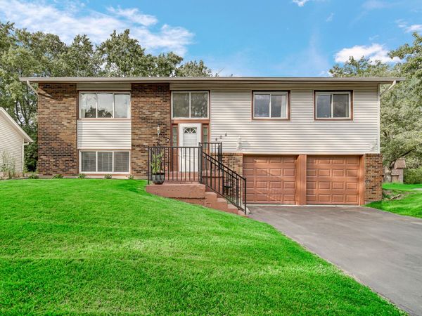 404 ASSEMBLY Drive , Bolingbrook, IL 60440