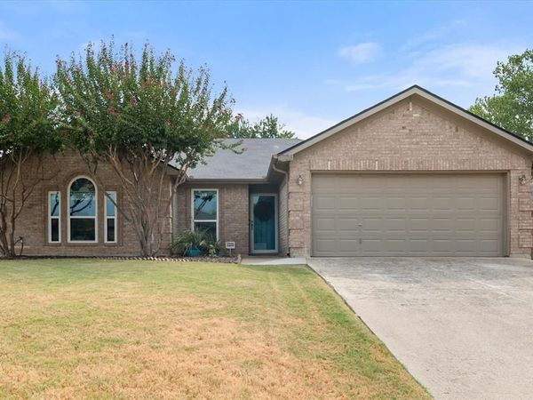 2708 Jennie Wells Drive, Mansfield, TX 76063