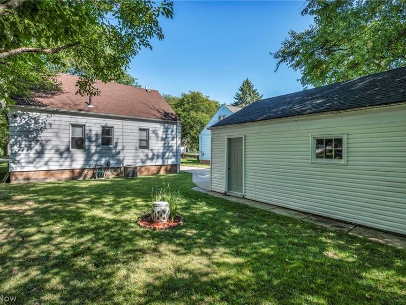 4972 Henry Street, Garfield Heights, OH 44125 Photo 38