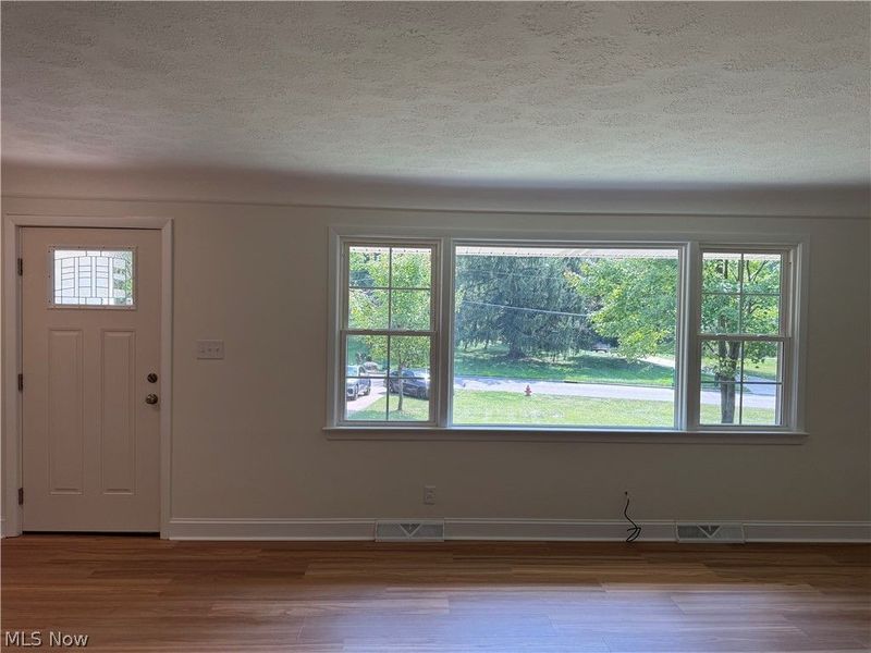 475 Meadowlane Road, Seven Hills, OH 44131 Photo 2