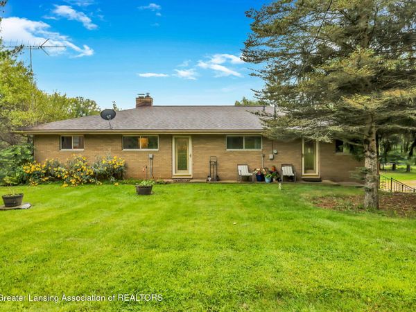 13433 S Grange Road, Eagle, MI 48822