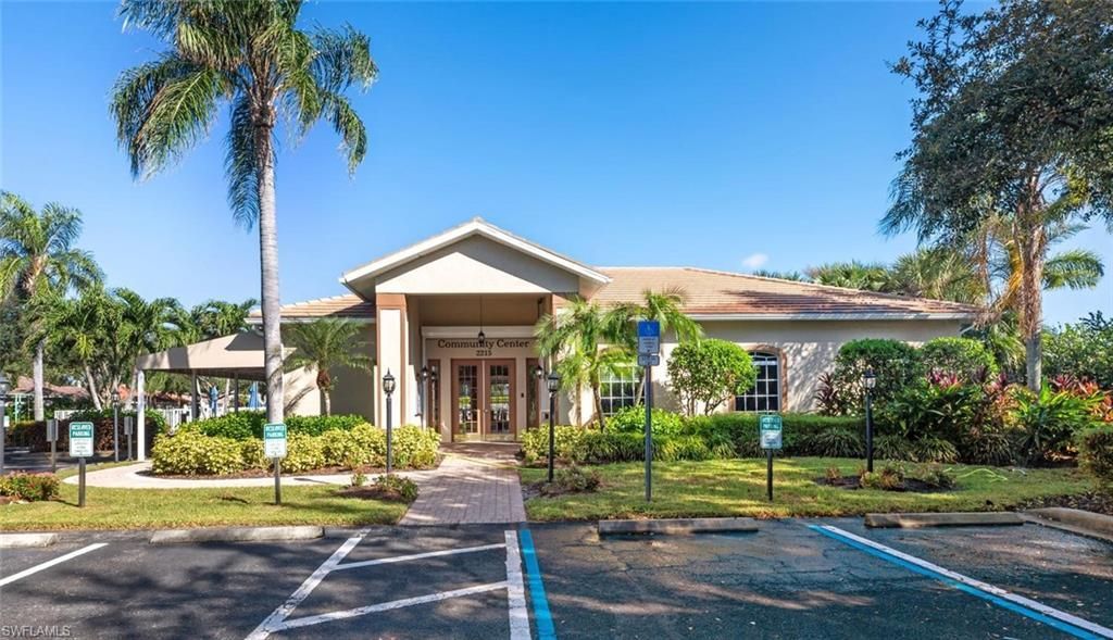 1672 Morning Sun Ln, Unit D22, Naples, FL 34119 Photo