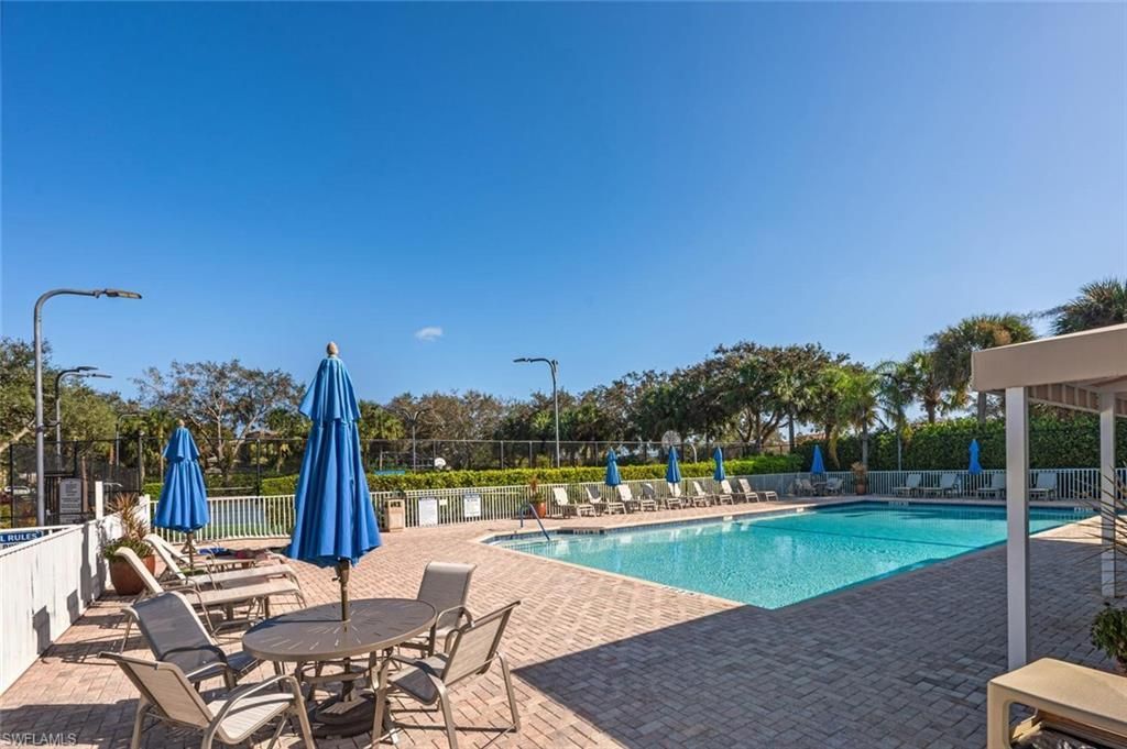 1672 Morning Sun Ln, Unit D22, Naples, FL 34119 Photo