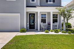437 Ribbon Road photo 4