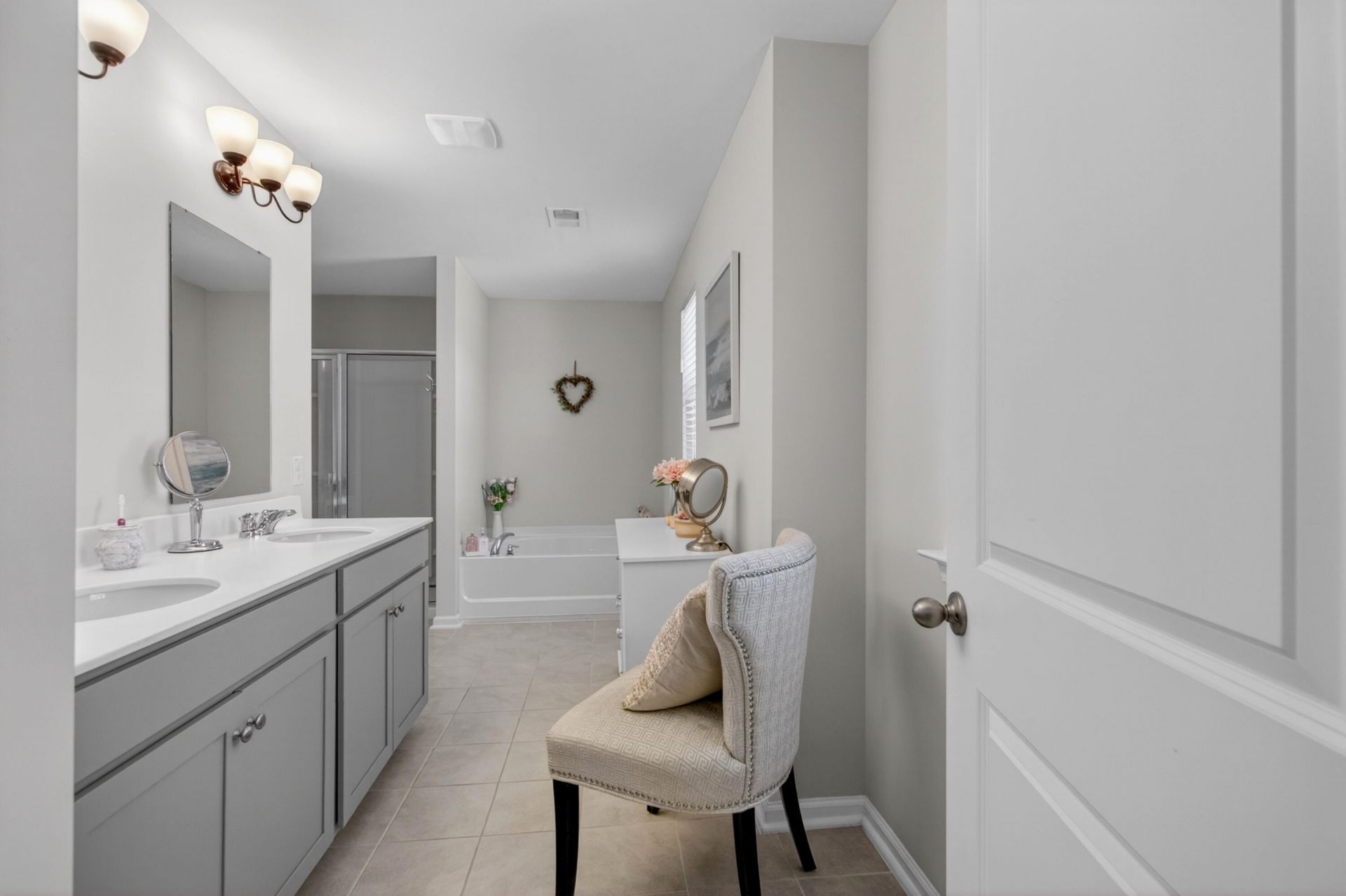 437 Ribbon Road Photo 23