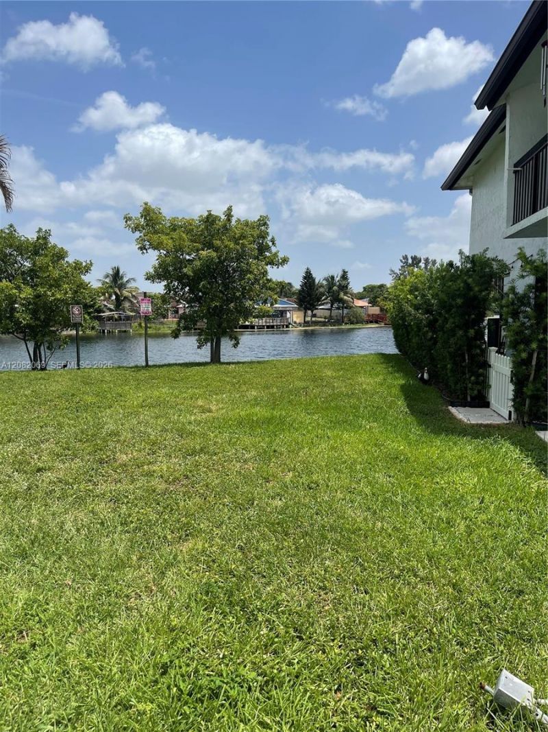 1341 SW 124th Ct , Unit 4-E, Miami, FL 33184 Photo