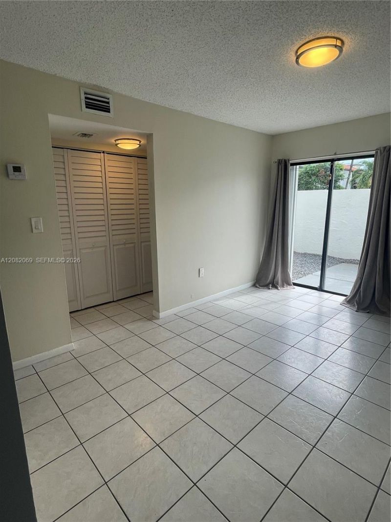 1341 SW 124th Ct , Unit 4-E, Miami, FL 33184 Photo