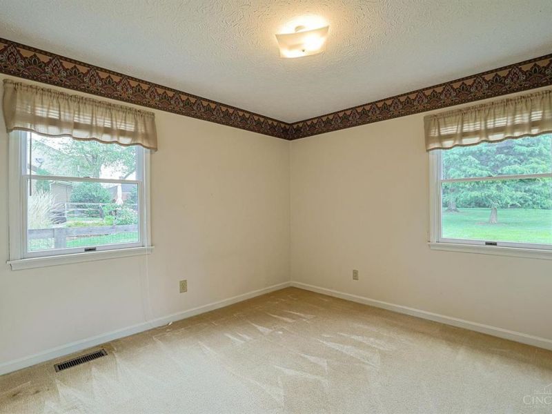 1902 Sandcliff Drive, Anderson Township, OH 45255 Photo 22