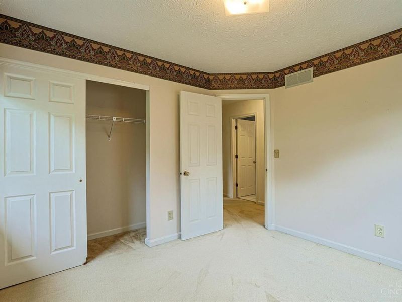 1902 Sandcliff Drive, Anderson Township, OH 45255 Photo 23