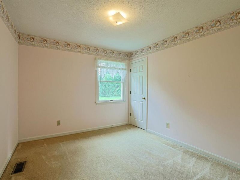 1902 Sandcliff Drive, Anderson Township, OH 45255 Photo 24