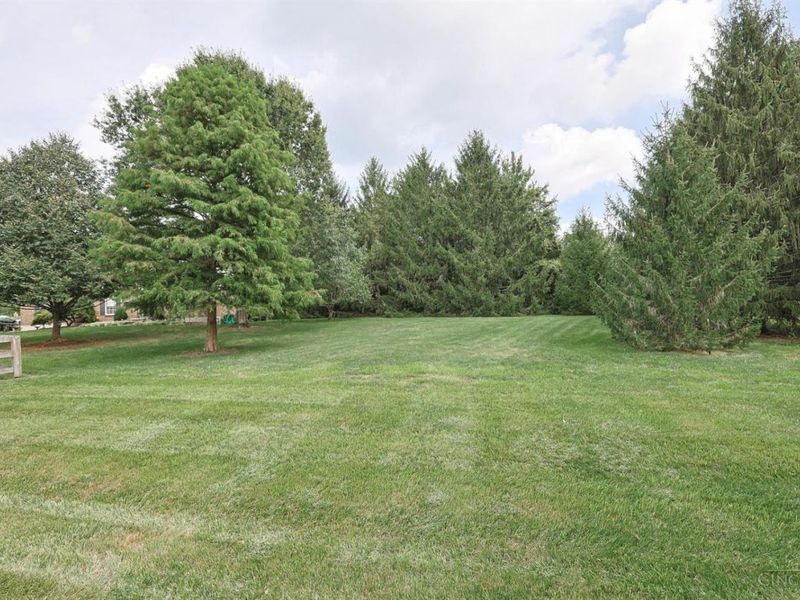 1902 Sandcliff Drive, Anderson Township, OH 45255 Photo 33