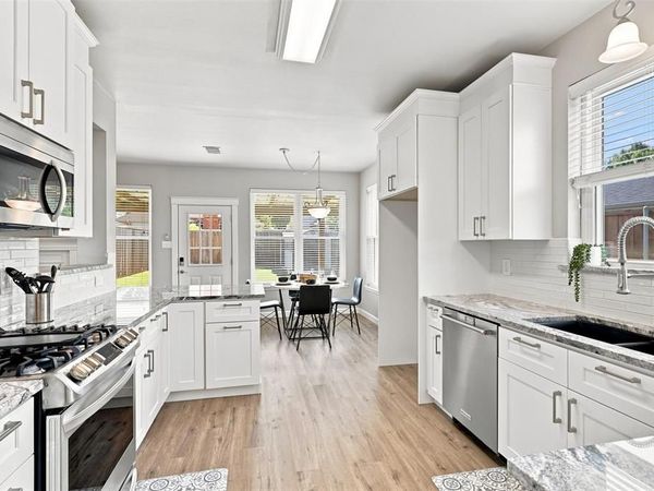 903 Aylesbury Drive , Allen, TX 75002