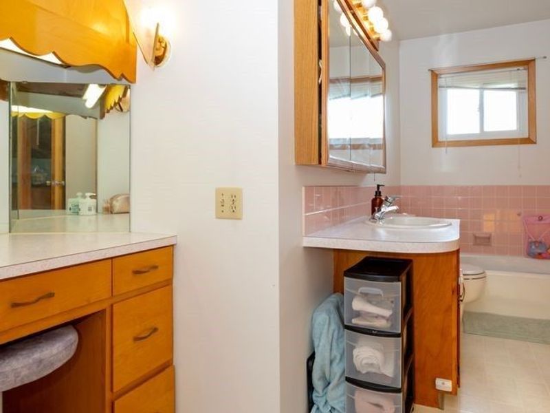 2437 Graustark Path, Wooster, OH 44691 Photo 16