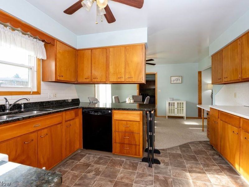 2437 Graustark Path, Wooster, OH 44691 Photo 5
