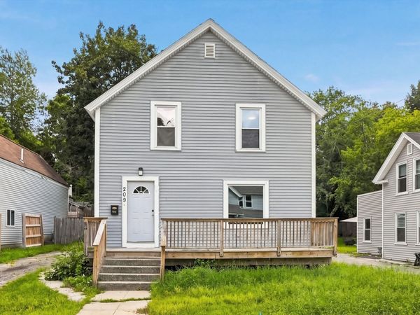 209 South St, Athol, MA 01331