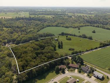 389-395 Campground Ln Lane, Wilmore, KY 40390