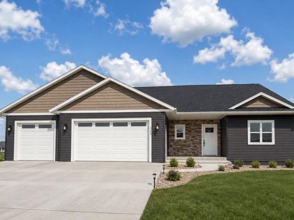 1360 Annapolis DRIVE, Holmen, WI 54636