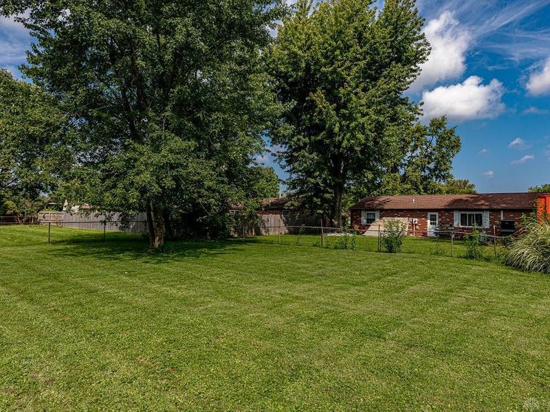 400 Willow Drive, Eaton, OH 45320 Photo 29
