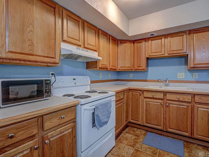 400 Willow Drive, Eaton, OH 45320 Photo 3