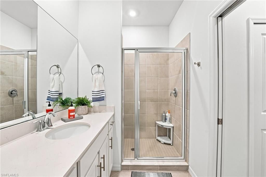 5629 Double Eagle Cir, Unit 4245, Ave Maria, FL 34142 Photo