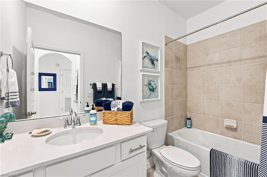 5629 Double Eagle Cir, Unit 4245, Ave Maria, FL 34142 Photo