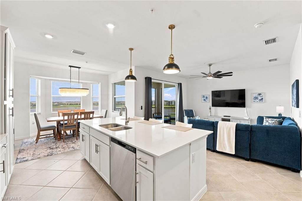 5629 Double Eagle Cir, Unit 4245, Ave Maria, FL 34142 Photo