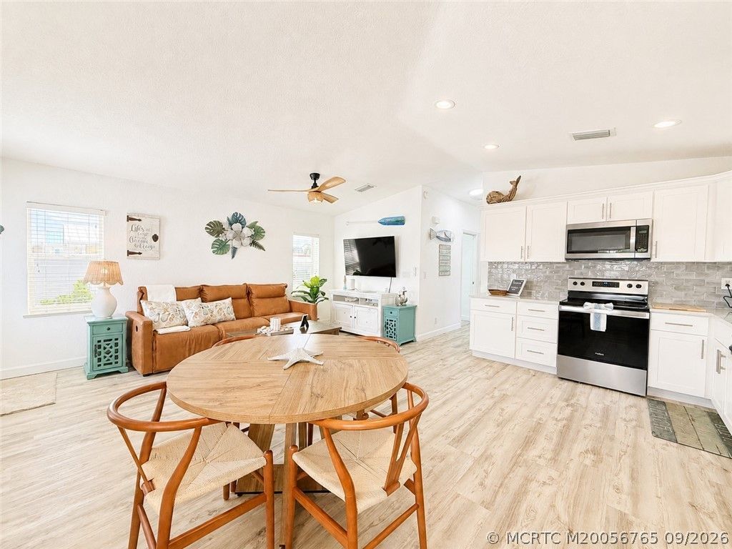10851 S Ocean Drive, Unit 155, Jensen Beach, FL 34957 Photo