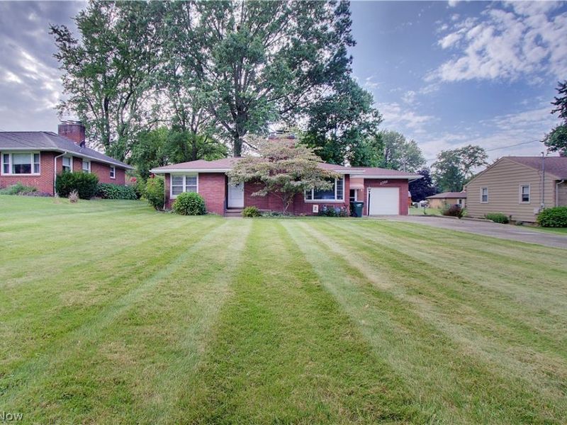1791 Federal Avenue, Alliance, OH 44601 Photo 2