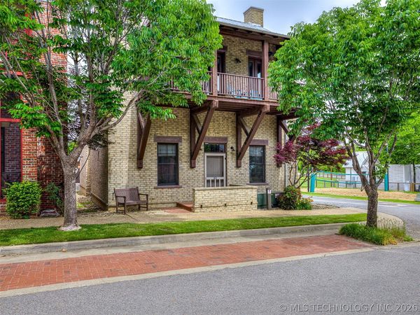 29 Park Street , Carlton Landing, OK 74432